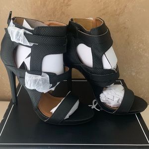 QUPID GLEE - 129 BLACK SNAKE HEELS